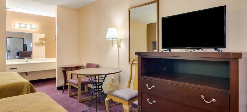 梅肯北旅程住宿酒店(Motel 6 Macon, GA)图片