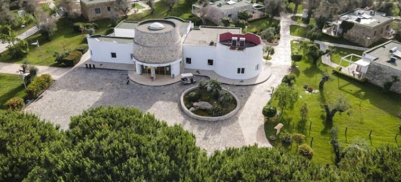 彩色多尔门家庭村(Color Dolmen Family Village)图片