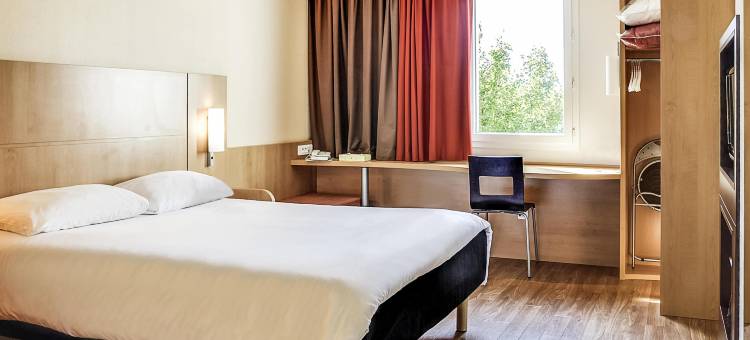 宜必思普罗旺斯地区萨隆南部酒店(Ibis Salon-De-Provence Sud)图片