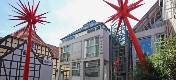 瑟勒海德柯尼格酒店(Heidekönig Hotel Celle)图片