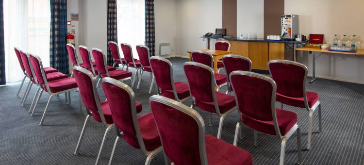 格鲁赛斯特南智选假日酒店(Holiday Inn Express GLOUCESTER - SOUTH by IHG)图片