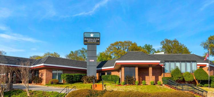 马格努森大酒店及会议中心(Magnuson Grand Hotel and Conference Center Tyler)图片