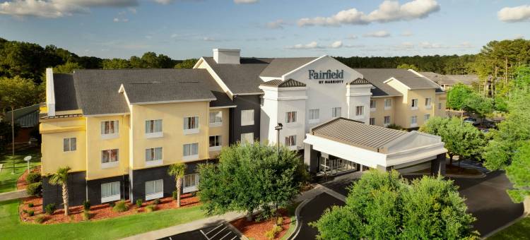 北查尔斯顿/大学区万枫酒店及套房(Fairfield Inn & Suites Charleston North/University Area)图片