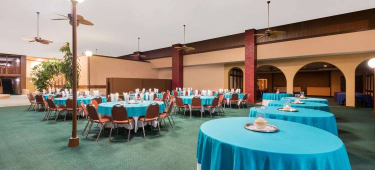 克洛维斯温德姆戴斯套房酒店(Days Inn & Suites by Wyndham Clovis)图片