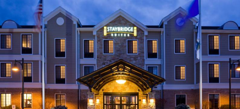 密尔沃基西-奥康诺摩沃洲际Staybridge Suites酒店(Staybridge Suites Milwaukee West-Oconomowoc by IHG)图片