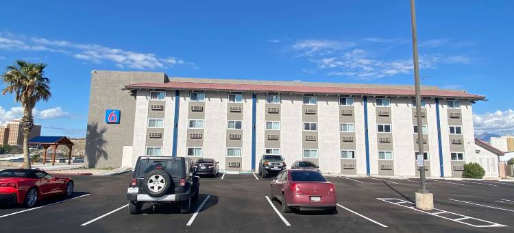 AZ公牛城摩特尔6(Motel 6 Bullhead City, AZ)图片