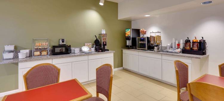 史密斯堡温德姆速8酒店(Super 8 by Wyndham Fort Smith)图片