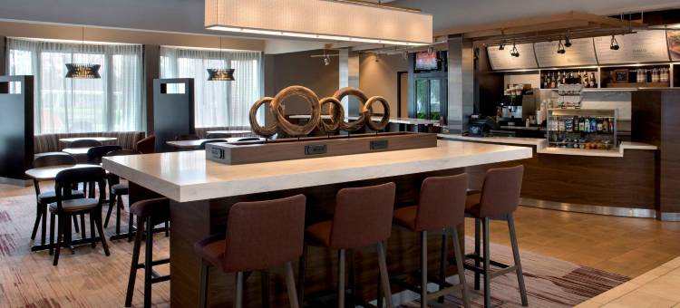 波士顿米尔福德索尼斯塔精选酒店(Sonesta Select Boston Milford)图片