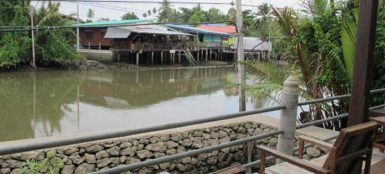 安葩洼花园酒店(Baan Suan Amphawa)图片