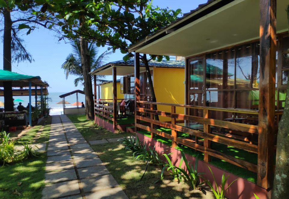 Sea Front Beach Huts Hotel Overview