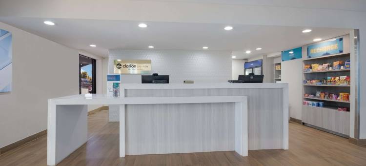 凯隆波因特酒店(Clarion Pointe OKC Airport)图片