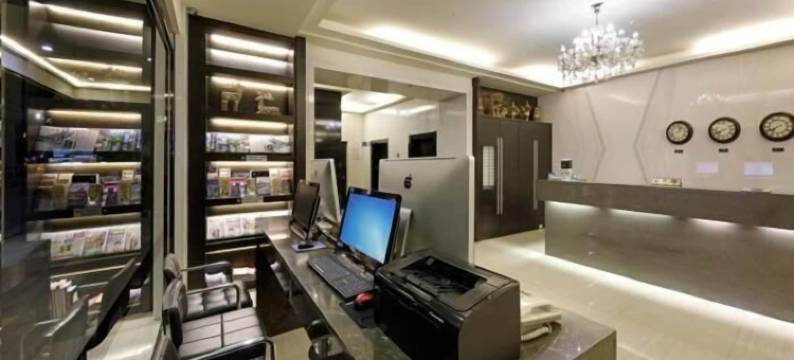 鸟巢商旅(高雄七贤馆)图片