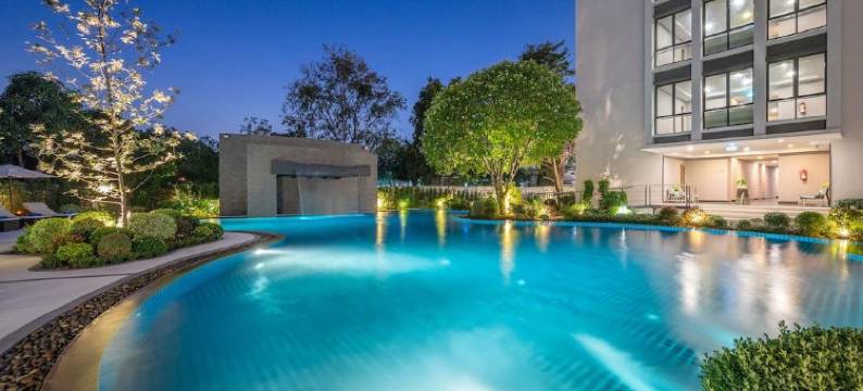 芭堤雅曼哈顿酒店(Manhattan Pattaya Hotel)图片