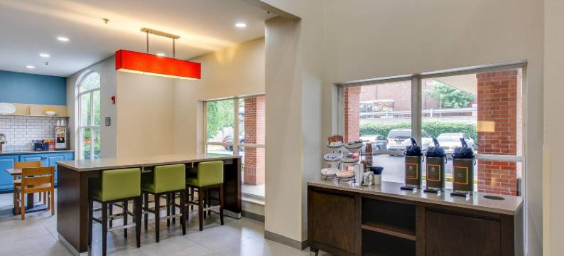 纳什维尔富兰克林冷泉舒适套房酒店(Comfort Inn & Suites Nashville Franklin Cool Springs)图片