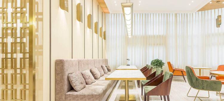 镇江·宜程｜Modern·CinemaDesigner酒店(大市口苏宁广场店)图片