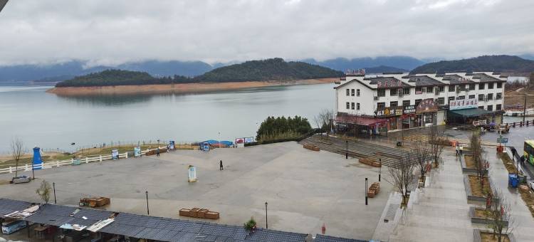 雅丽湾民宿(东江湖白廊景区店)图片