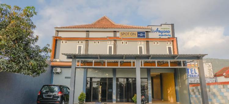 彭吉纳潘阿斯雅娜住宿(Penginapan Arsyana)图片