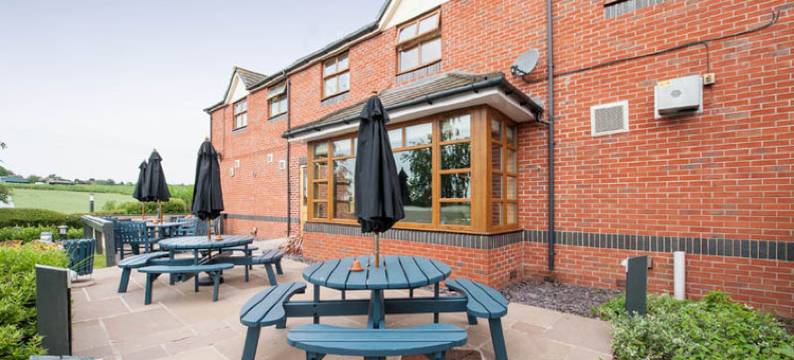 伊夫舍姆普瑞米尔酒店(Premier Inn Evesham)图片