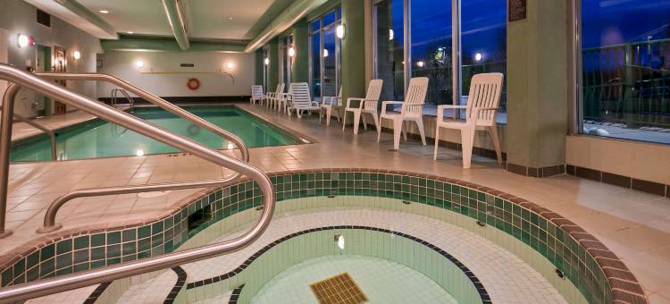 米逊贝斯特韦斯特优质酒店(Best Western Plus Mission City Lodge)图片