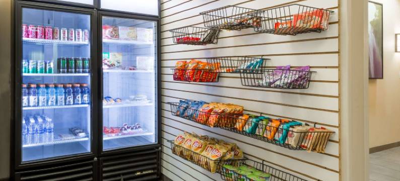 伊利呗盟套房酒店(Baymont by Wyndham Erie)图片