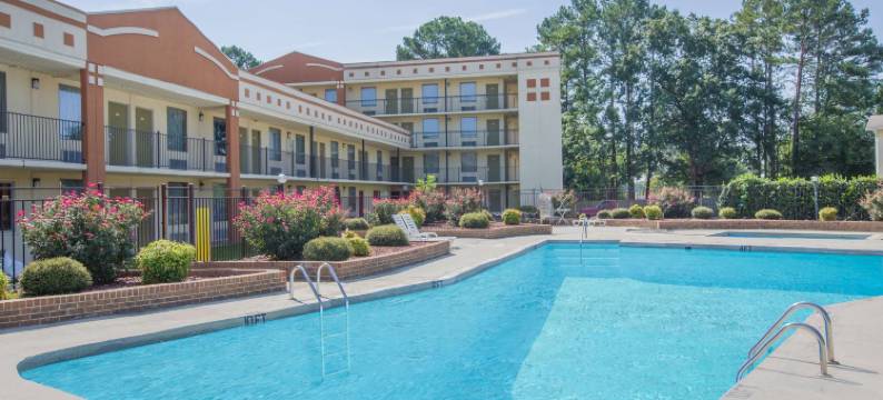 贾斯柏温德姆速 8 酒店(Super 8 by Wyndham Jasper)图片