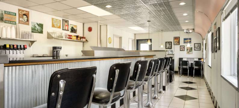 怀俄明比尔雷霆盆地国家草原Travelodge by Wyndham酒店(Travelodge by Wyndham Bill WY Thunder Basin Ntl Grassland)图片