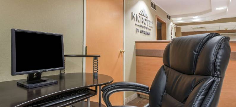 西切斯特温德姆麦客达酒店(Microtel Inn & Suites by Wyndham West Chester)图片