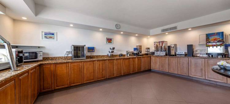 棕榈滩湖群贝斯特韦斯特酒店(Best Western Palm Beach Lakes)图片