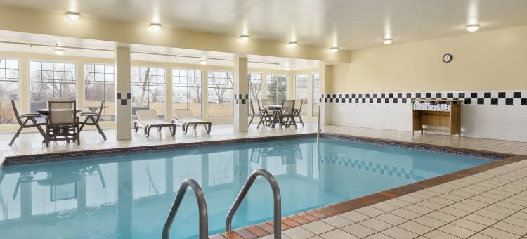 奥马哈机场丽怡酒店(Country Inn & Suites by Radisson, Omaha Airport, IA)图片