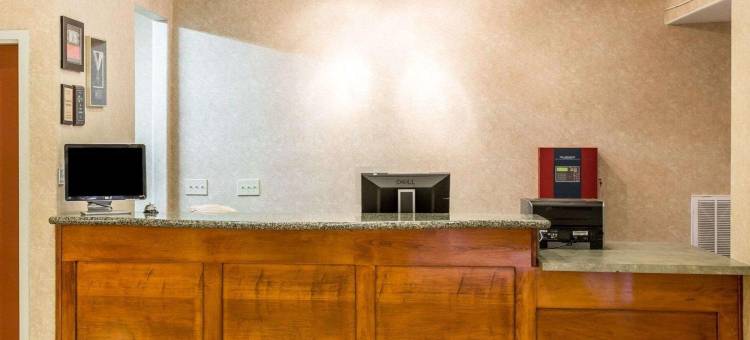 伊克诺套房旅馆(Econo Lodge Inn & Suites)图片