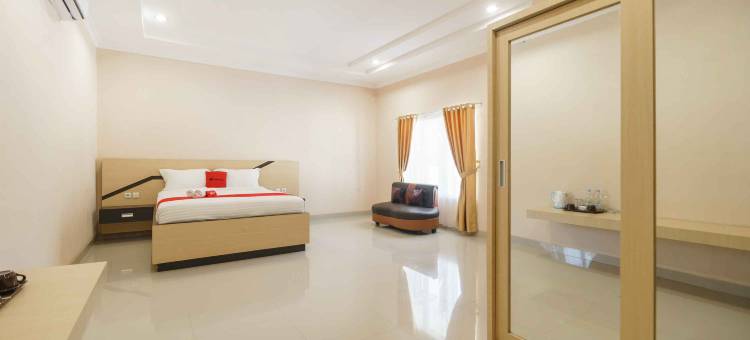 红多兹酒店@朋库卢科帕卡巴纳(RedDoorz @ Hotel Copacobana Bengkulu)图片