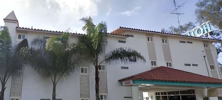 TJ的R INN(REAL INN DE TIJUANA BOULEVARD AGUA CALIENTE)图片