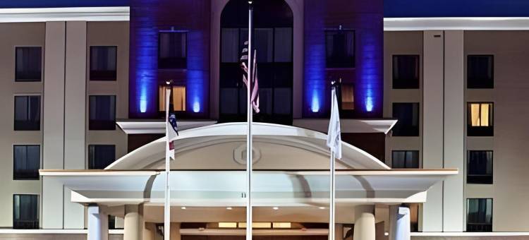 智选假日套房酒店希望米尔斯费耶特维尔ARPT(Holiday Inn Express & Suites Hope Mills-Fayetteville Arpt)图片