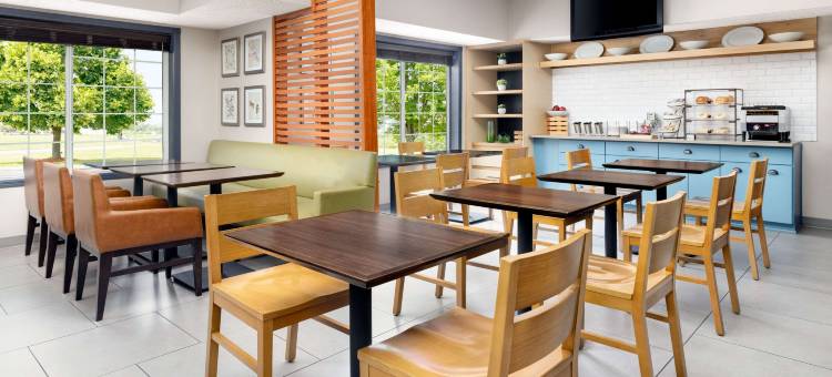 比格弗拉兹埃尔迈拉丽怡酒店(Country Inn & Suites by Radisson, Big Flats (Elmira), NY)图片