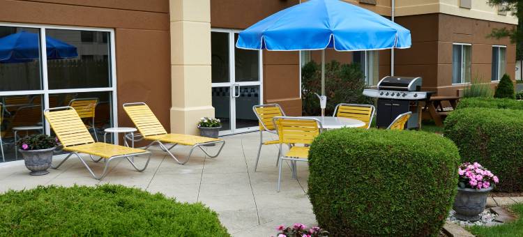 休伦港万豪万枫酒店(Fairfield Inn Port Huron)图片