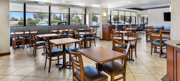 休斯顿霍比机场索内斯塔精选酒店(Sonesta Essential Houston Hobby Airport)图片