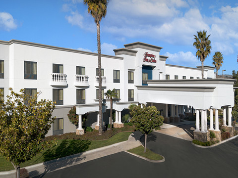 希尔顿欢朋套房酒店-帕索罗布尔斯