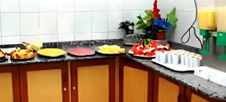 朱尔霍10号酒店(Hotel Dez de Julho)图片