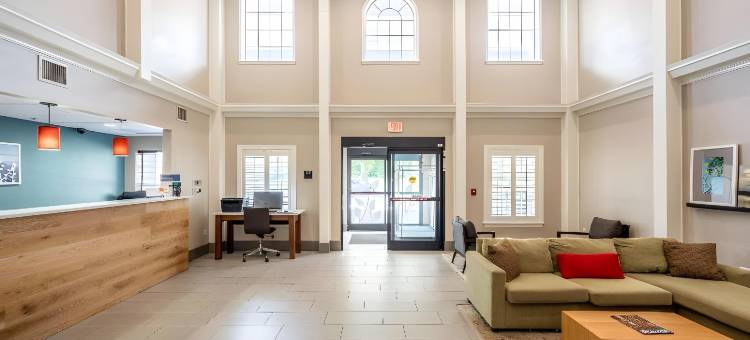 卡尔森、伯明翰 - 胡佛乡村酒店及套房(Sleep Inn & Suites)图片