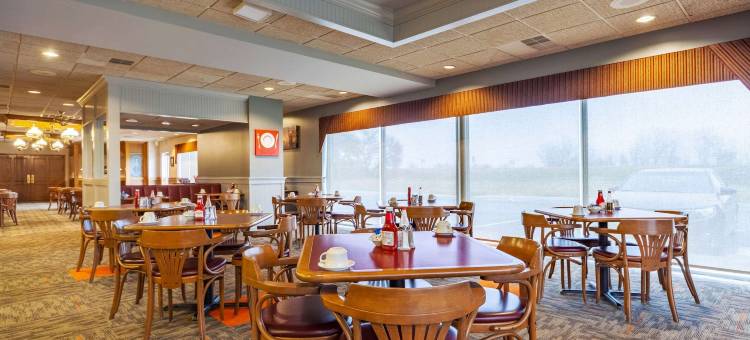 格兰德岛I-80凯艺酒店和会议中心(Quality Inn and Conference Center I-80 Grand Island)图片