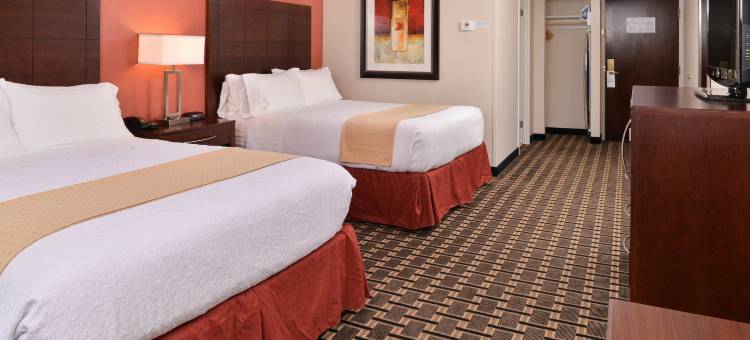 Holiday Inn 新伦敦(Holiday Inn NEW LONDON - MYSTIC AREA by IHG)图片