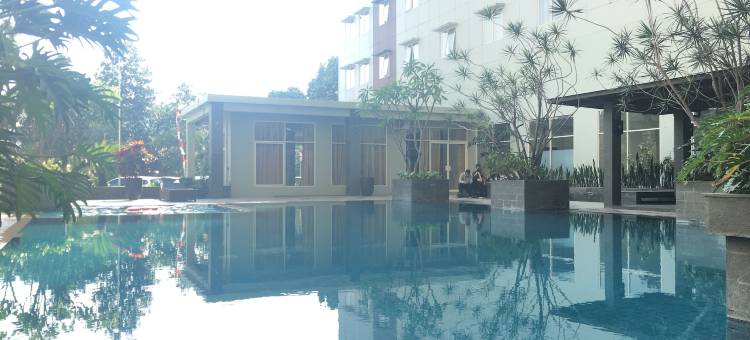 精致舒适的2居室Pinewood Jatinangor公寓，地点靠近JATOS(Chic and Cozy 2Br Apartment at Pinewood Jatinangor Near Jatos)图片