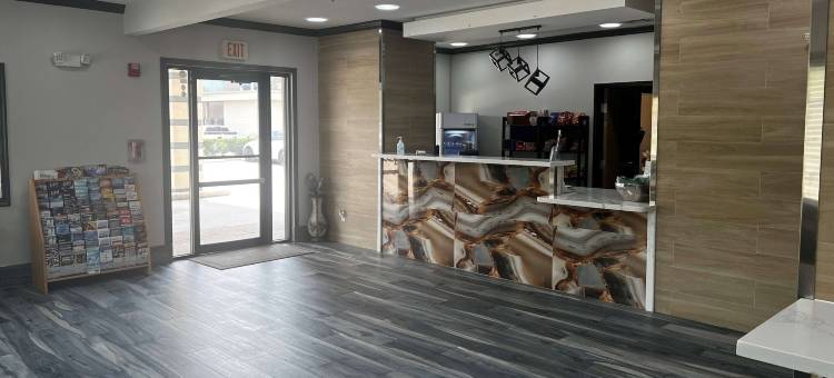 帕萨迪纳温德姆速8酒店(Super 8 by Wyndham Pasadena)图片