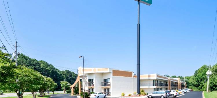 品质酒店-塞尔玛-史密斯菲尔德(Quality Inn Selma - Smithfield)图片