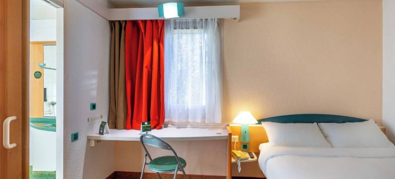 布卢瓦北梅拉德谷地B&B住宿加早餐酒店(B&B HOTEL Blois Nord Vallée Maillard)图片