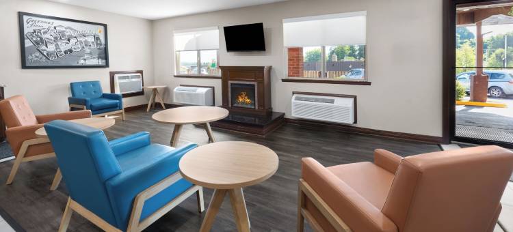 费尔蒙特速8酒店(Super 8 by Wyndham Fairmont)图片