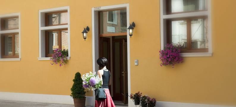 艾尔马尔卡通酒店(Hotel Al Malcanton)图片