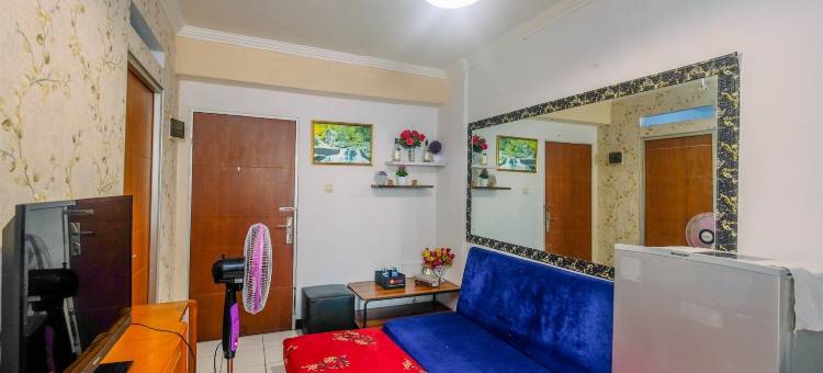 家庭般的紧凑型2BR Cibubur村公寓(Homey and Compact 2Br Cibubur Village Apartment)图片