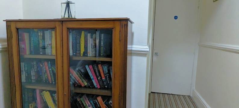 塞纳斯旅馆(The Senarth)图片