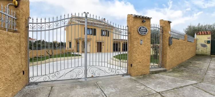 萨萨里马尔瓦西奥别墅泳池和按摩浴缸房(Villa Malvasio Pool and Jacuzzi Room Sassari)图片